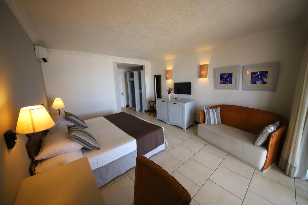 Villas Caroline Flic en Flac Экстерьер фото