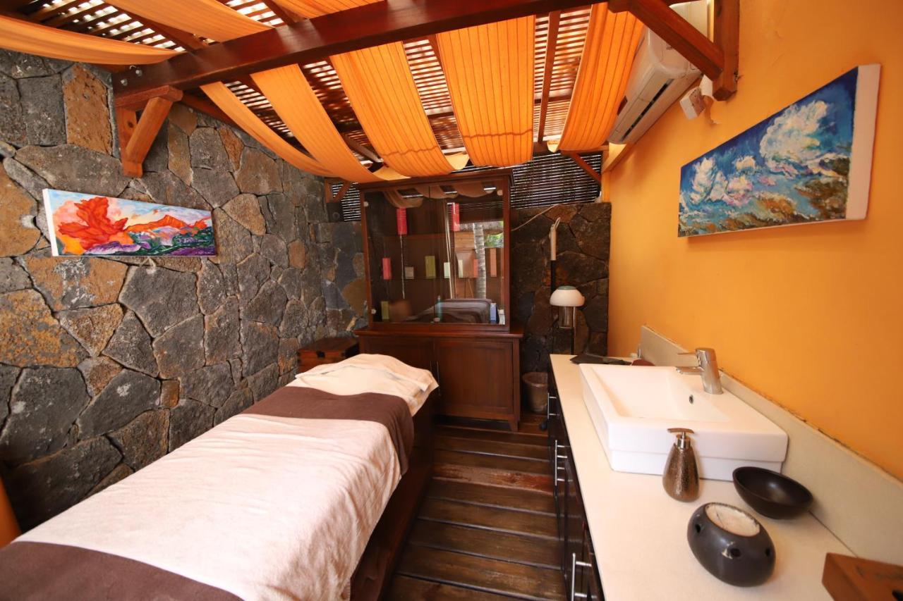Villas Caroline Flic en Flac Экстерьер фото