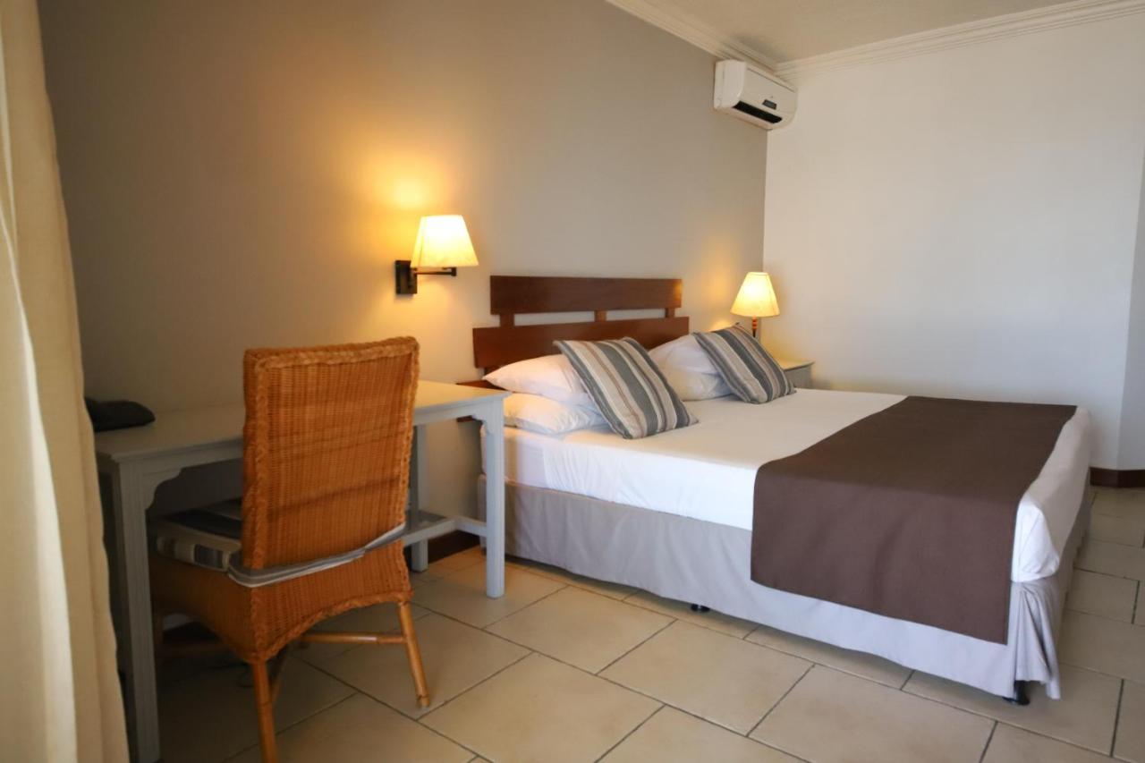 Villas Caroline Flic en Flac Экстерьер фото