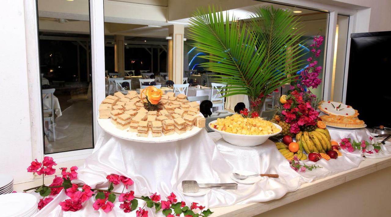 Villas Caroline Flic en Flac Экстерьер фото